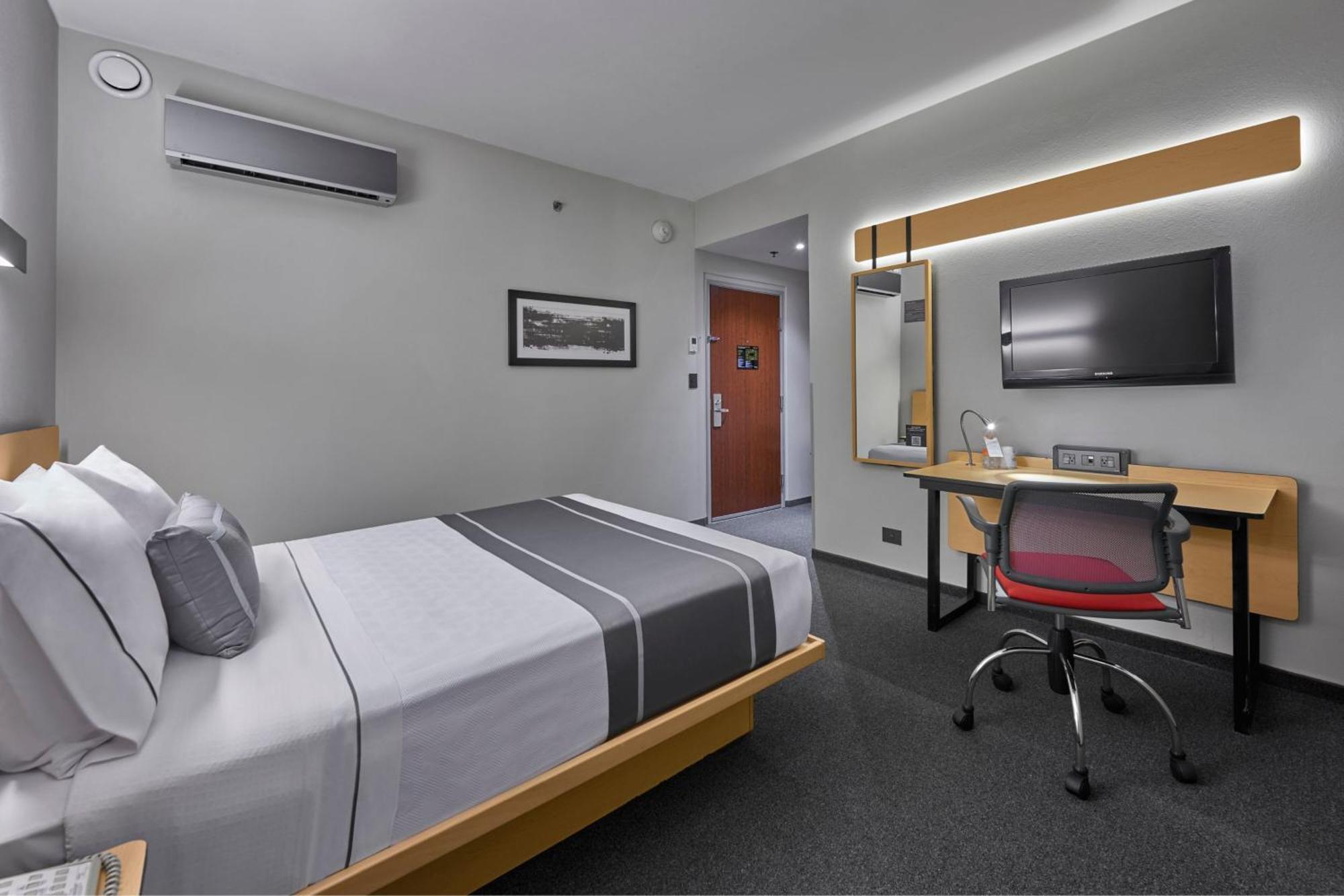 City Express Plus By Marriott Monterrey Nuevo Sur Dış mekan fotoğraf
